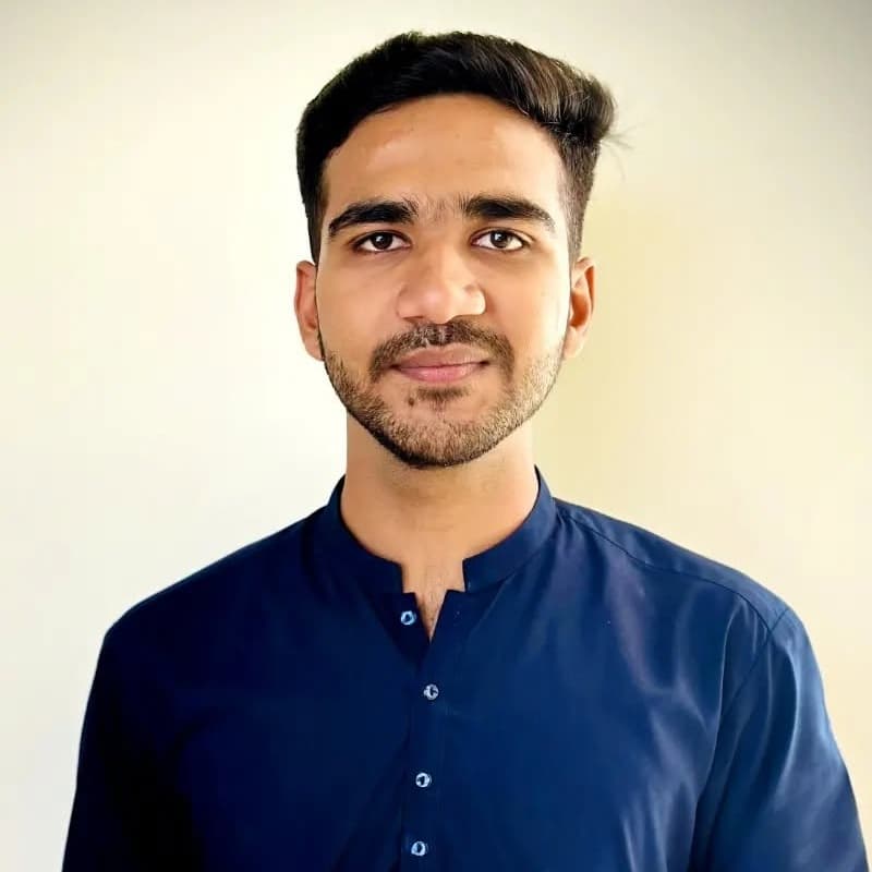 Hassan Tariq - Full Stack Developer Portfolio